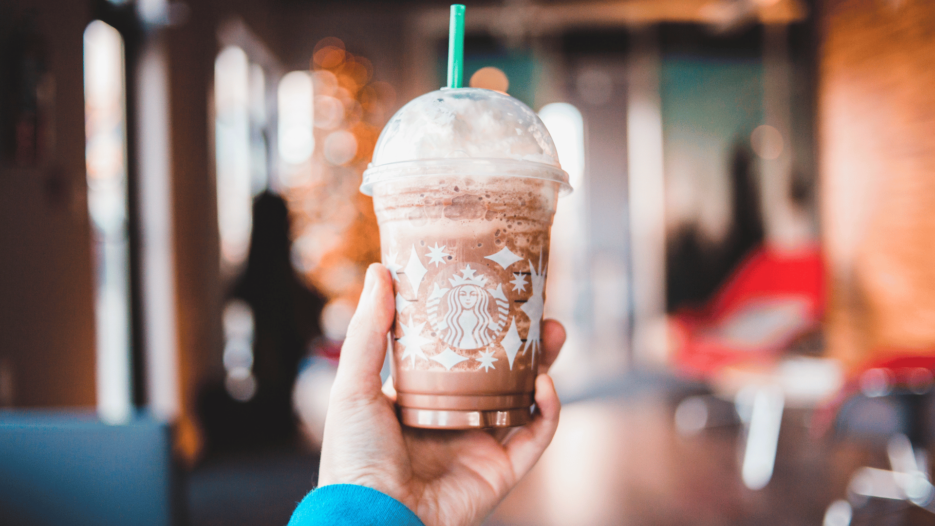 hand holding a Starbucks frappuccino
